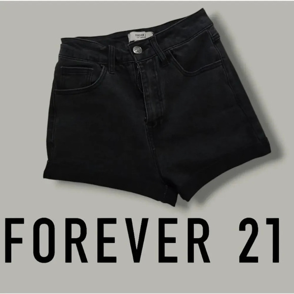 Forever 21 women's black rolled Cuffs denim shorts  - size 25 - Picture 7 of 7